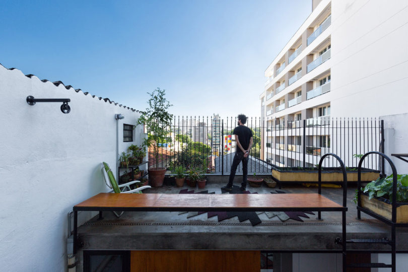 http://design-milk.com/a-small-sao-paulo-apartment-gets-an-annex-addition/
