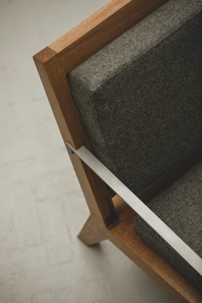 Lounge stolica by Instrmnt Applied Design